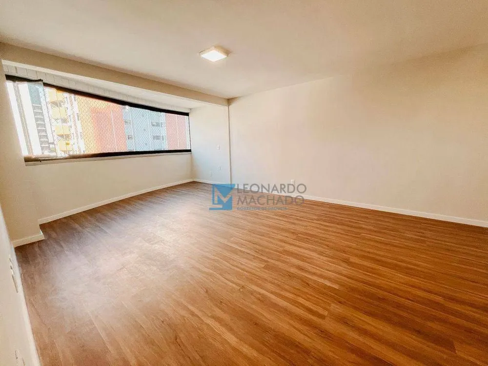 Apartamento, 3 quartos, 107 m² - Foto 3