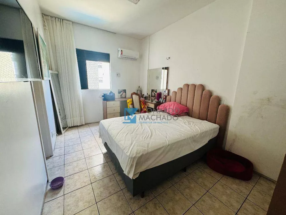 Apartamento, 4 quartos, 251 m² - Foto 11