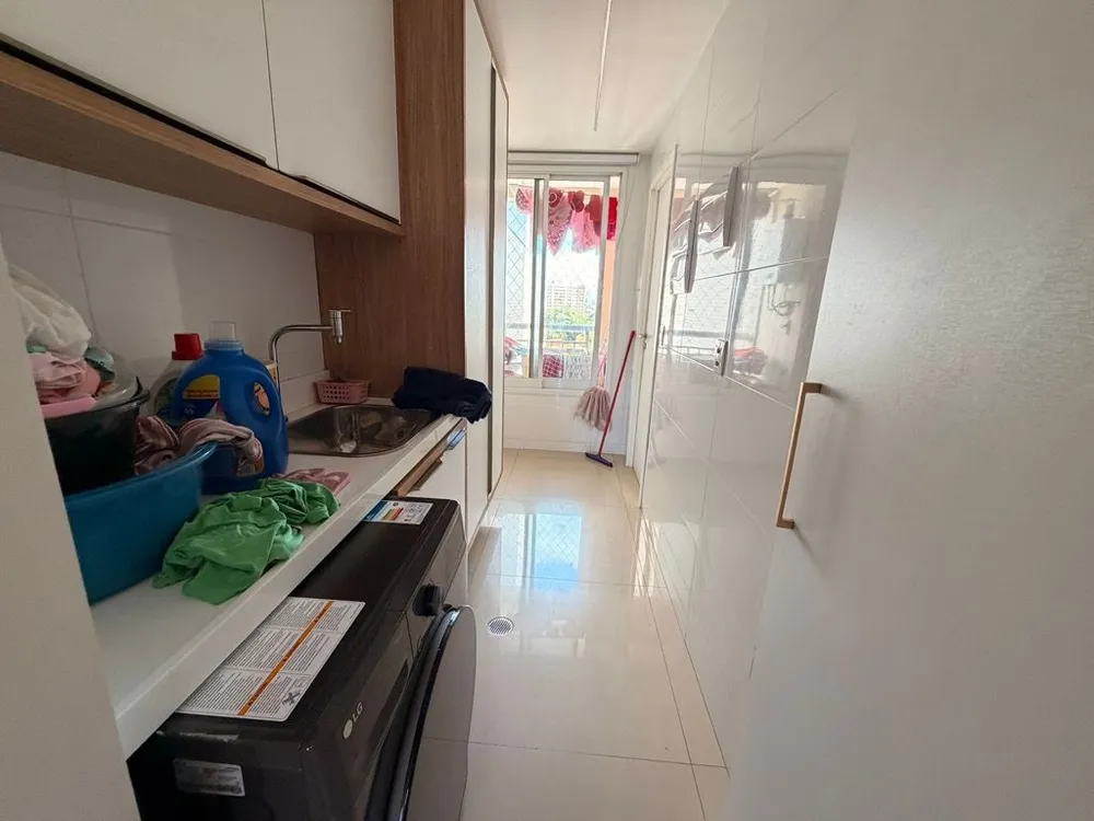 Apartamento, 3 quartos, 189 m² - Foto 2
