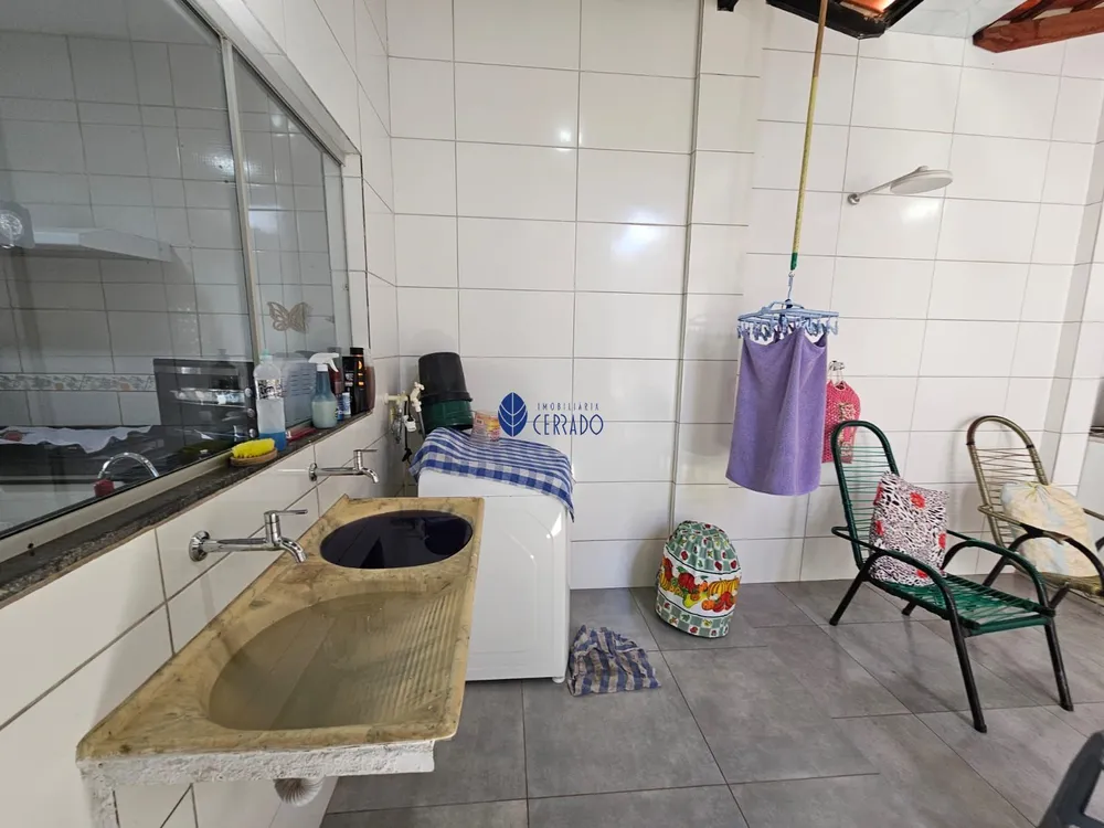 Casa, 3 quartos, 200 m² - Foto 9