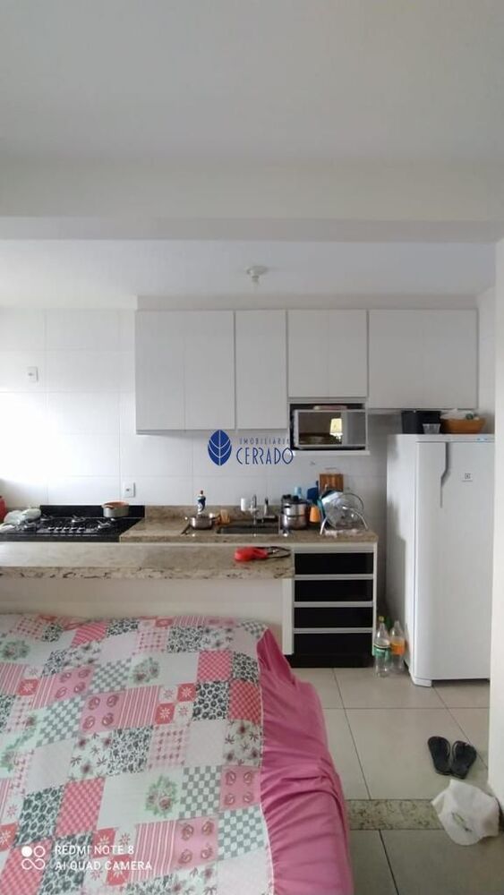 Apartamento à venda com 3 quartos, 68m² - Foto 2