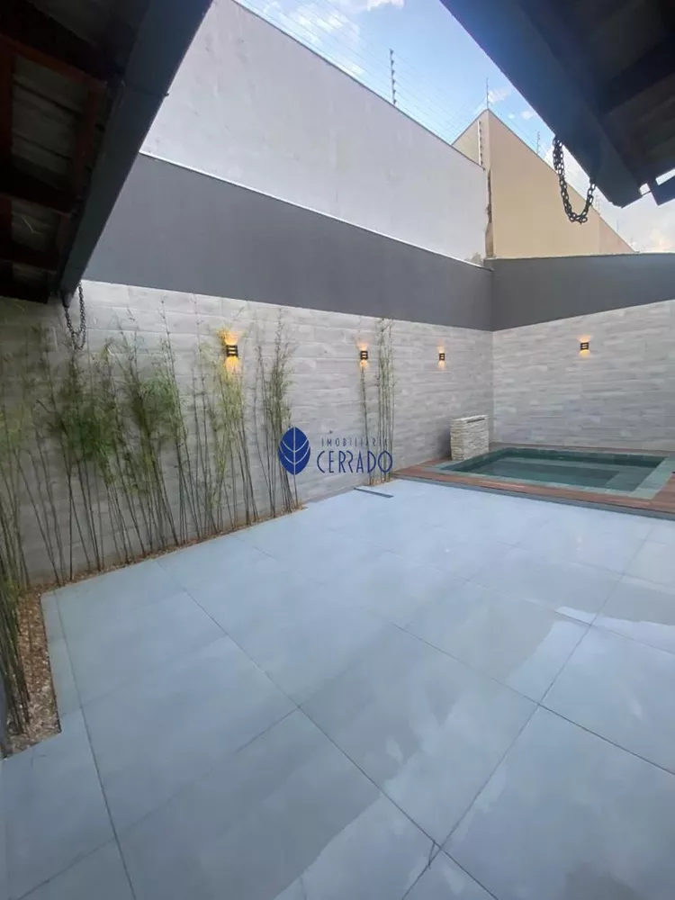 Casa, 3 quartos, 175 m² - Foto 1