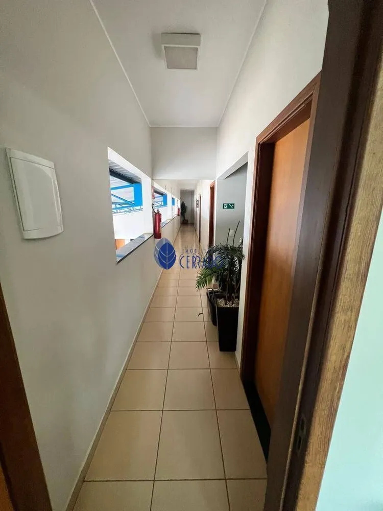 Loja-Salão, 410 m² - Foto 1