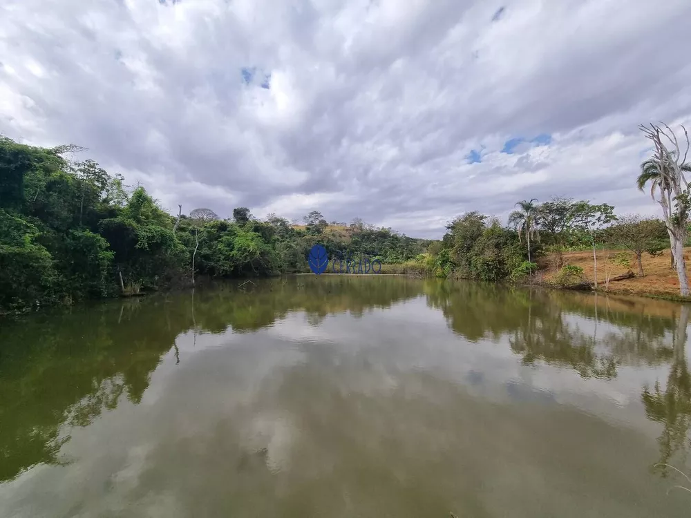 Fazenda à venda com 2 quartos, 100m² - Foto 1