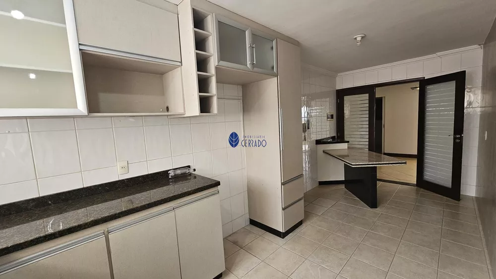 Apartamento, 3 quartos, 150 m² - Foto 1