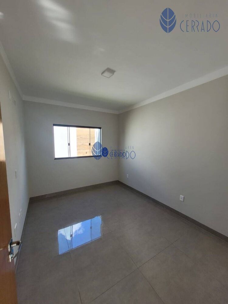 Casa à venda com 3 quartos, 137m² - Foto 3