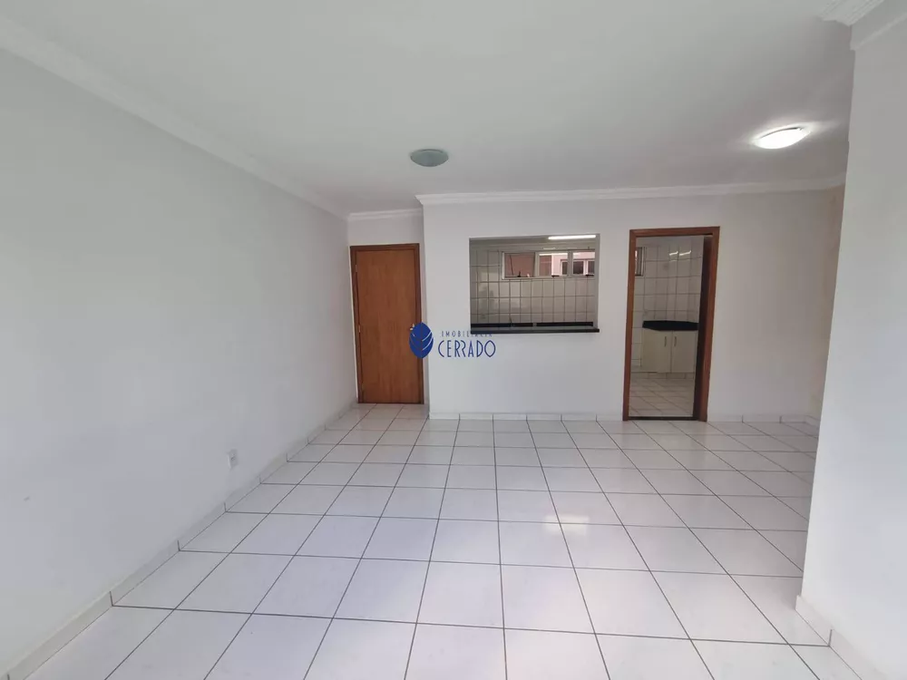 Apartamento à venda com 3 quartos, 80m² - Foto 4