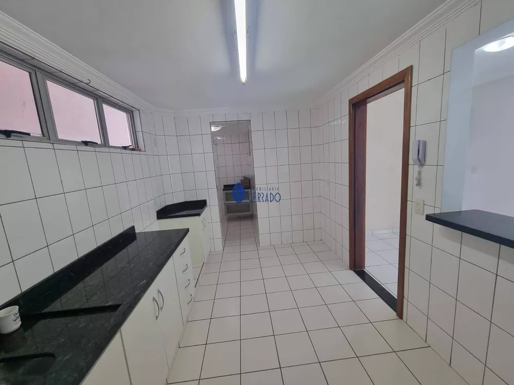 Apartamento à venda com 3 quartos, 80m² - Foto 7