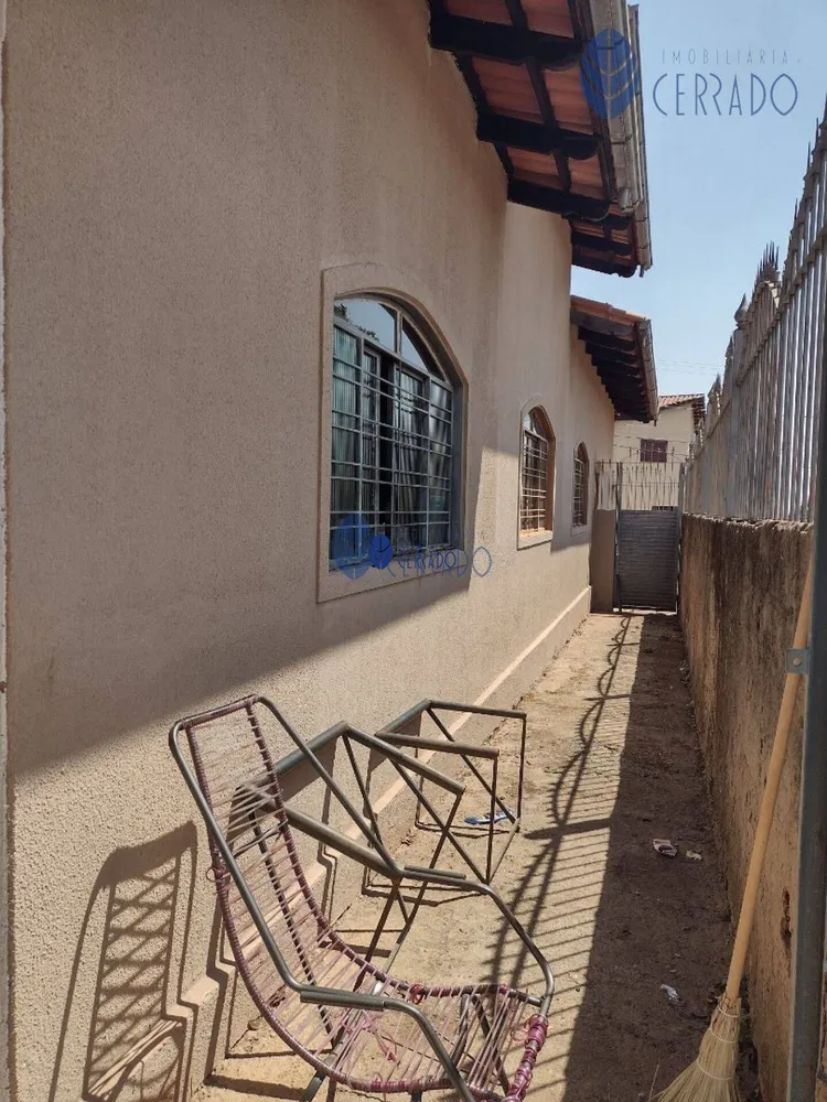 Casa, 3 quartos, 200 m² - Foto 13