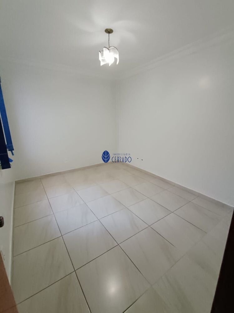 Apartamento à venda com 2 quartos, 83m² - Foto 4