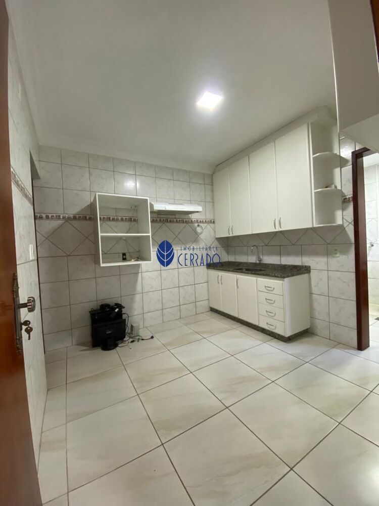 Apartamento à venda com 2 quartos, 83m² - Foto 11