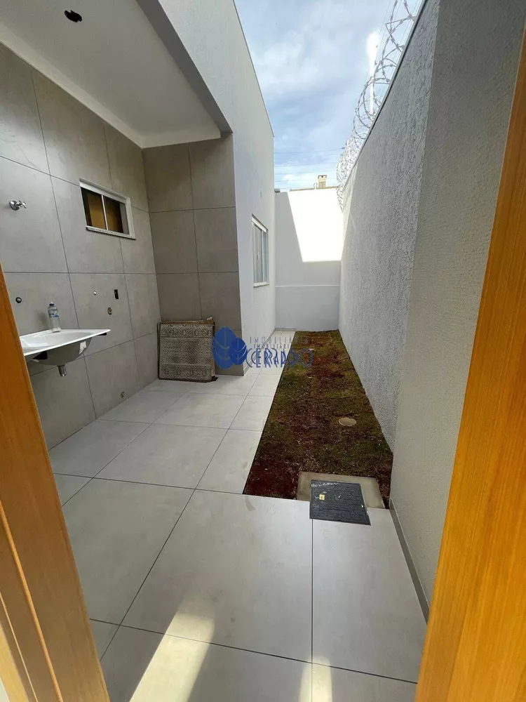 Casa à venda com 3 quartos, 100m² - Foto 10