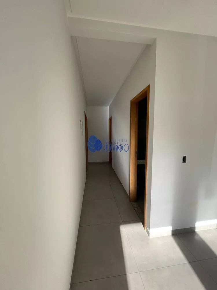 Casa à venda com 3 quartos, 100m² - Foto 6