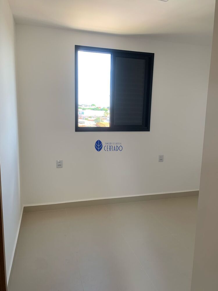 Apartamento à venda com 2 quartos, 51m² - Foto 2