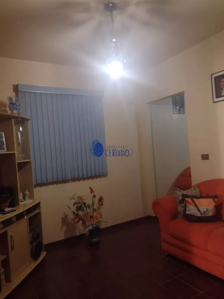 Casa, 3 quartos, 150 m² - Foto 2