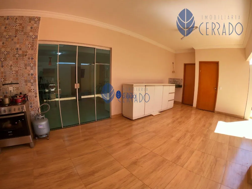 Casa, 3 quartos, 200 m² - Foto 8