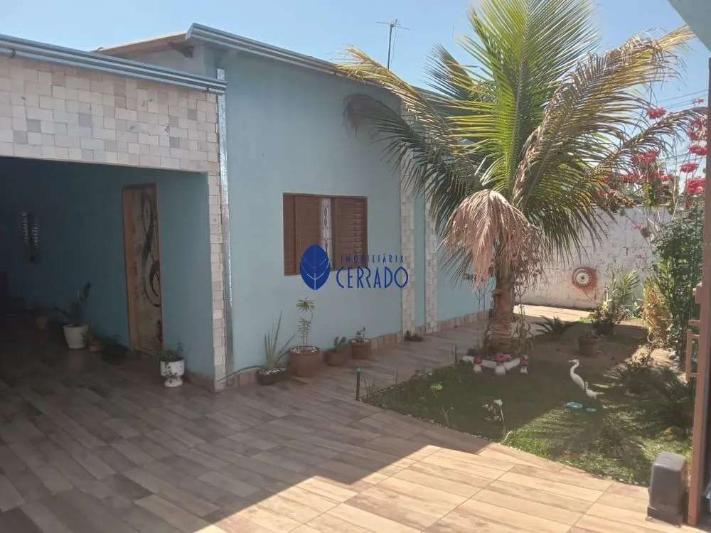 Casa, 3 quartos, 250 m² - Foto 2