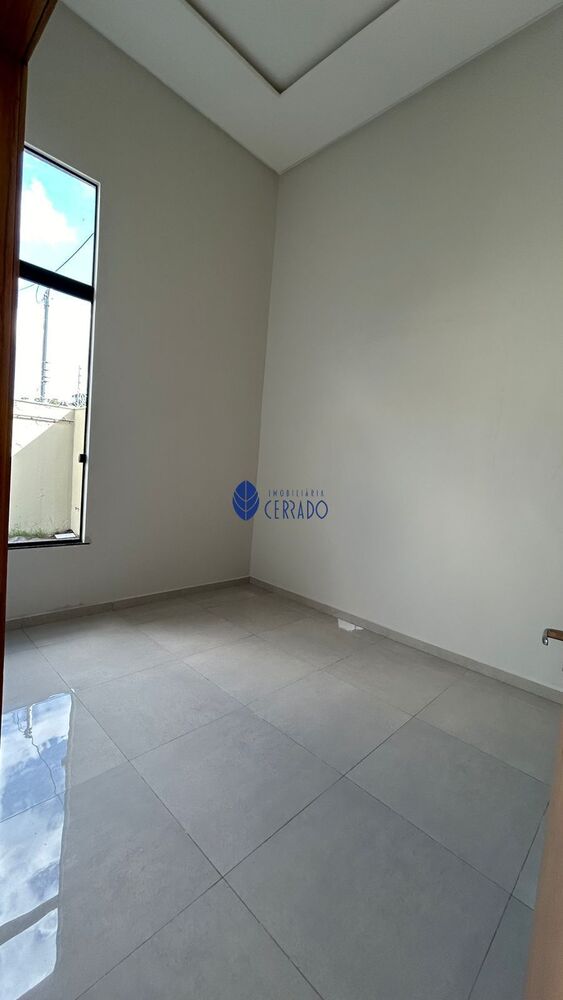 Casa à venda com 3 quartos, 104m² - Foto 2
