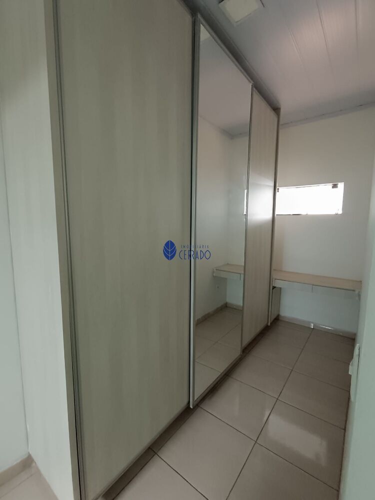 Casa, 3 quartos, 200 m² - Foto 1
