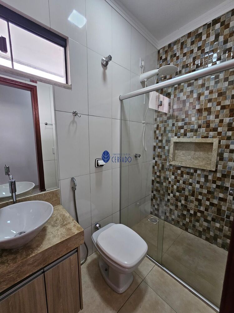 Casa à venda com 3 quartos, 98m² - Foto 11