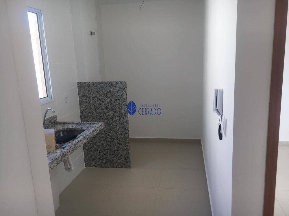 Apartamento para alugar com 2 quartos, 42m² - Foto 4