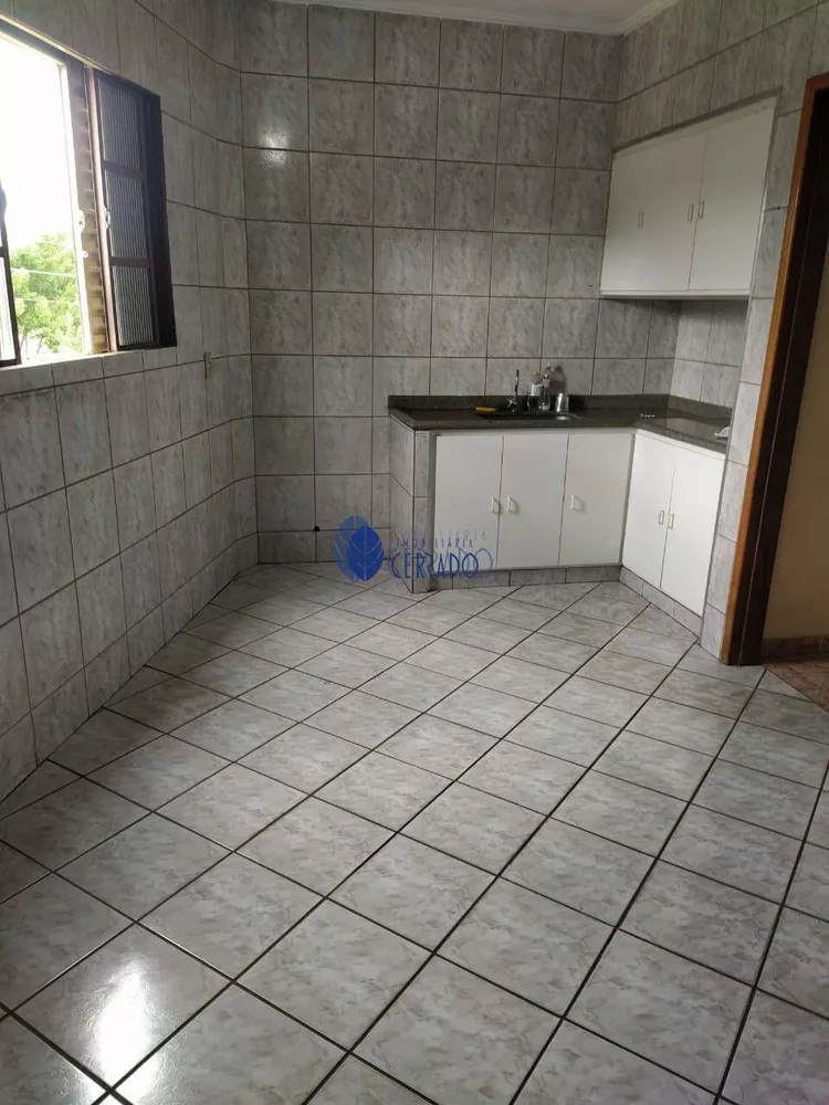 Sobrado à venda com 3 quartos, 252m² - Foto 5