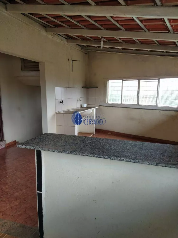 Sobrado à venda com 3 quartos, 252m² - Foto 6