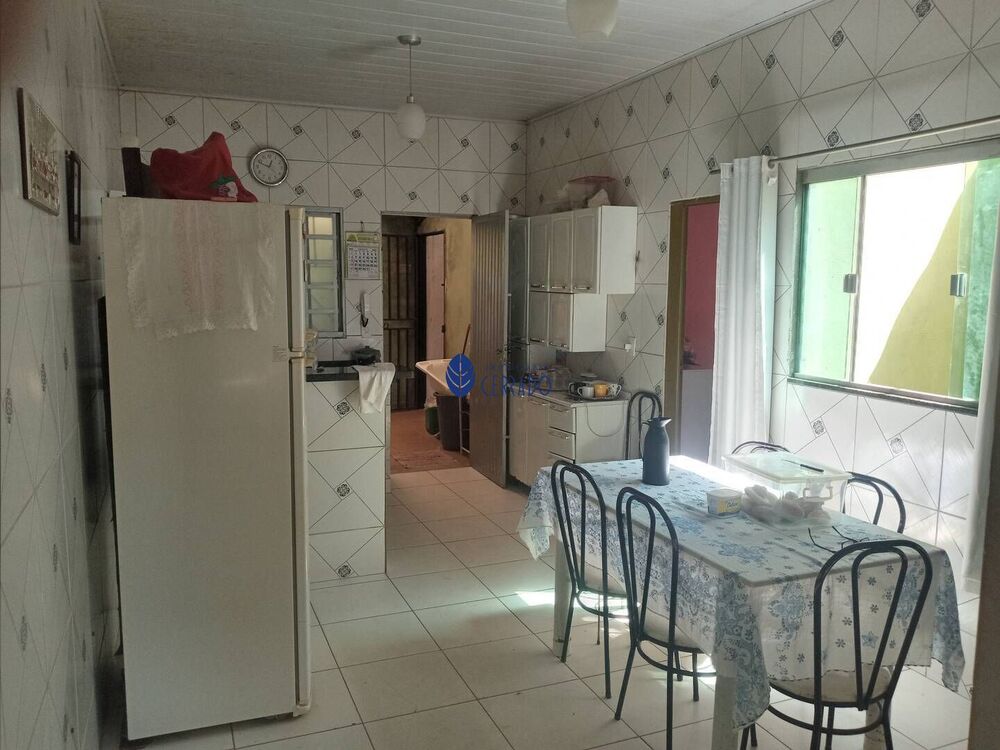 Casa, 4 quartos, 170 m² - Foto 1