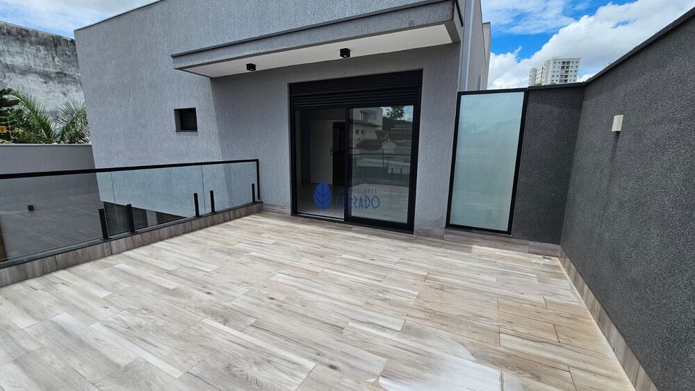 Casa à venda com 4 quartos, 265m² - Foto 24