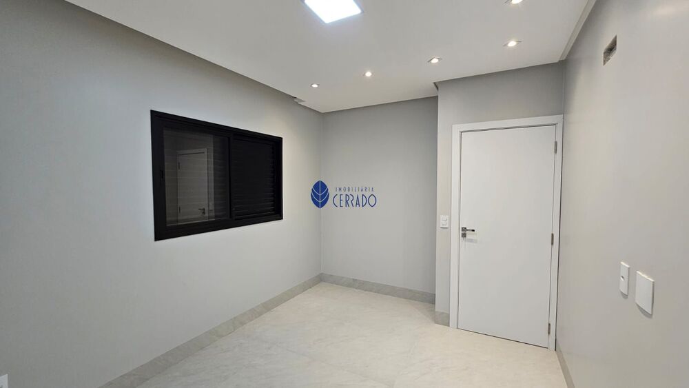 Casa à venda com 4 quartos, 265m² - Foto 10