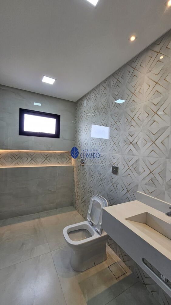 Casa à venda com 4 quartos, 265m² - Foto 13