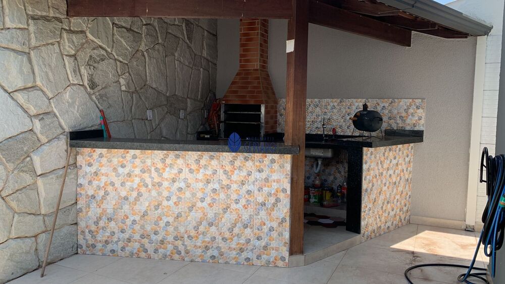 Casa, 3 quartos, 98 m² - Foto 2