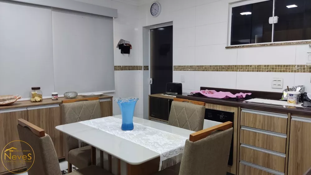 Sítio, 4 quartos, 2046 m² - Foto 12