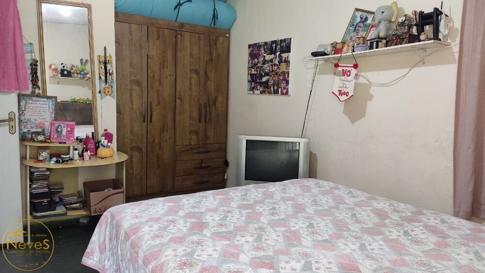 Casa à venda com 3 quartos, 1352m² - Foto 3