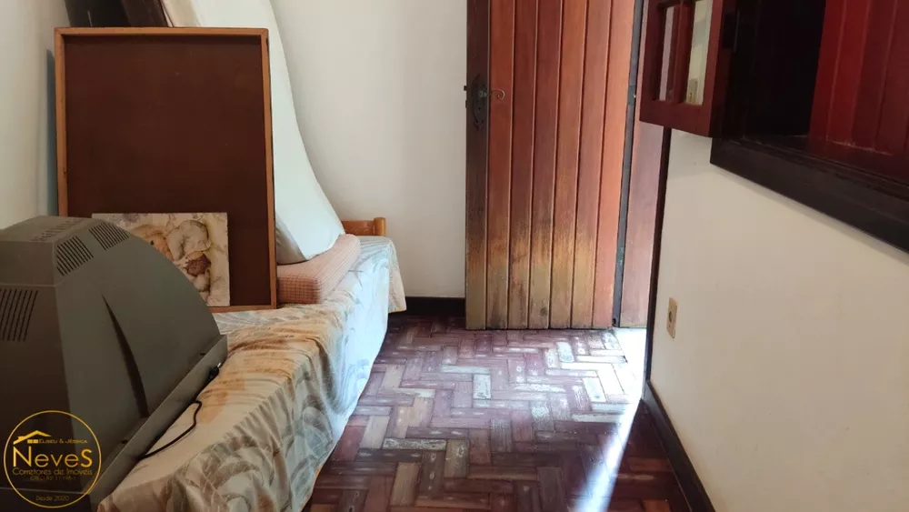 Sítio, 3 quartos, 4850 m² - Foto 2