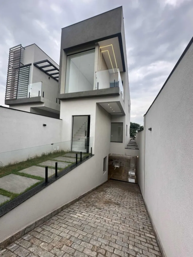Casa, 3 quartos, 158 m² - Foto 1