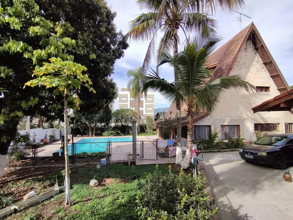 Casa, 3 quartos, 280 m² - Foto 2