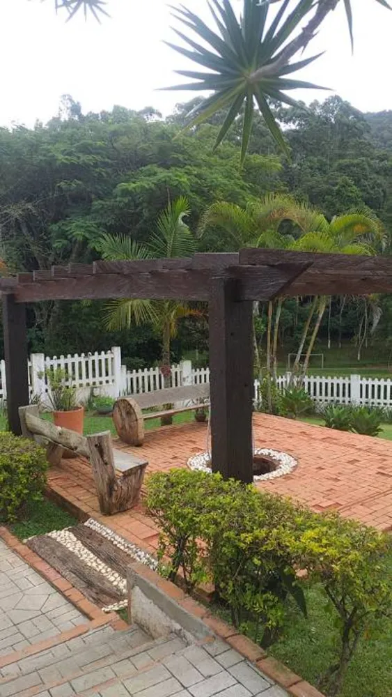 Casa, 5 quartos, 14000 m² - Foto 1