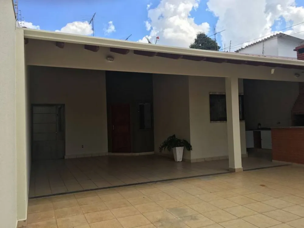Casa, 3 quartos, 170 m² - Foto 2