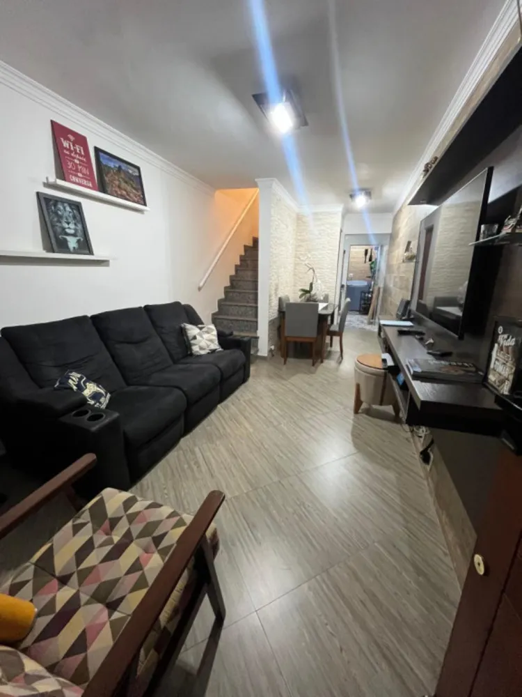 Casa, 2 quartos, 70 m² - Foto 1