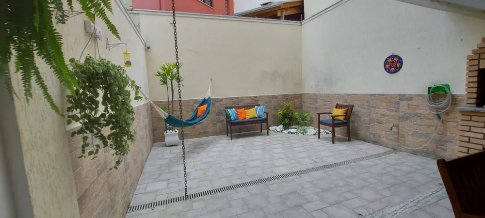 Casa, 3 quartos, 189 m² - Foto 1