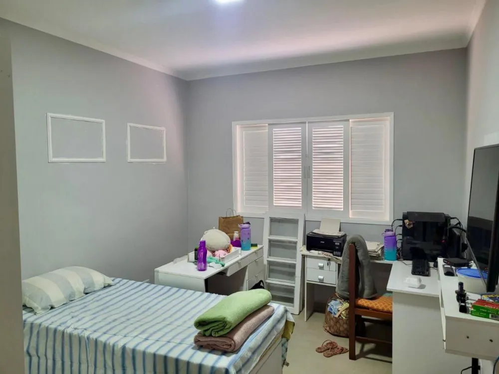 Casa, 3 quartos, 190 m² - Foto 3