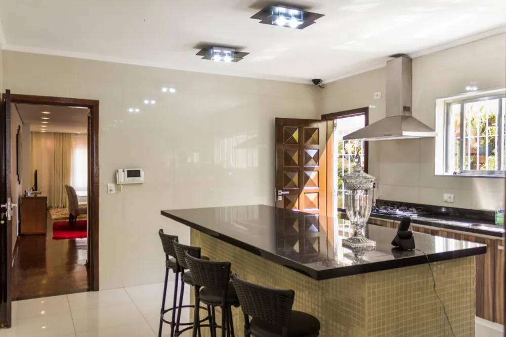 Casa, 3 quartos, 580 m² - Foto 1