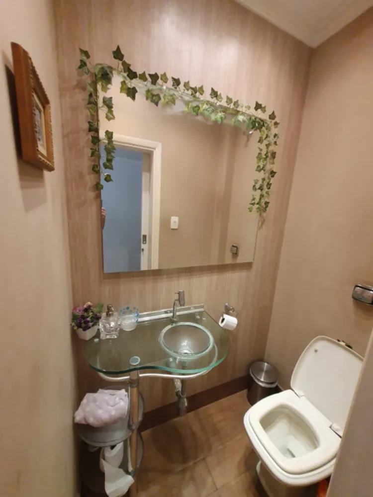 Apartamento, 3 quartos, 130 m² - Foto 1