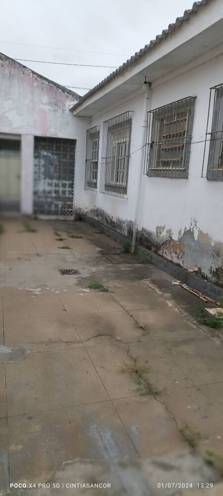 Casa à venda e aluguel com 2 quartos, 80m² - Foto 6