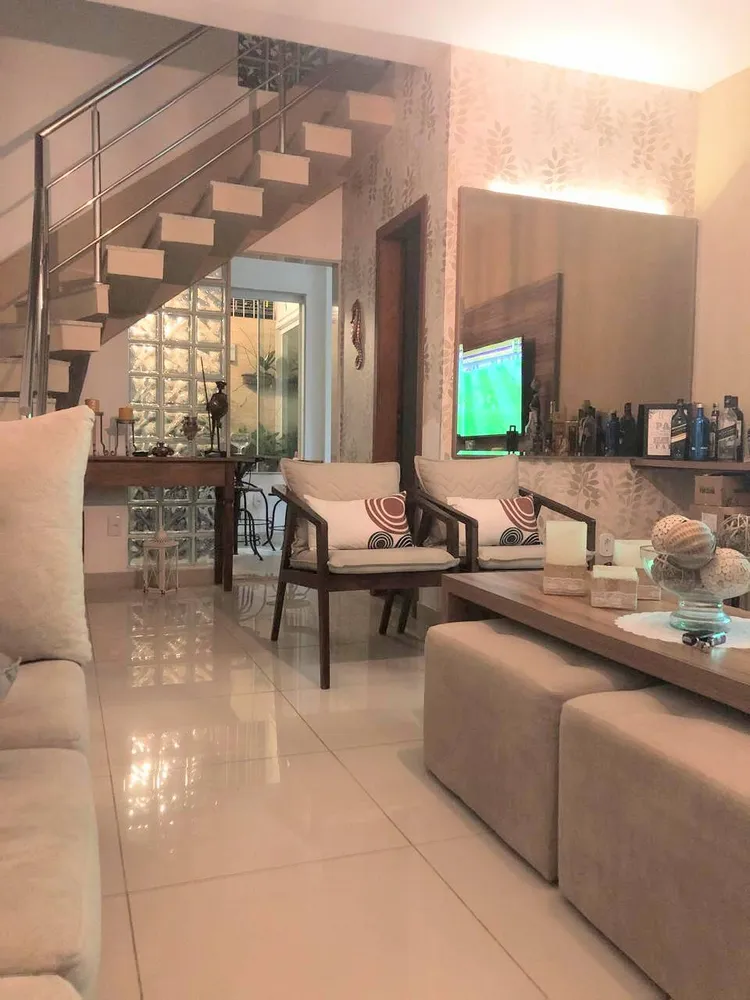 Casa, 3 quartos, 160 m² - Foto 1