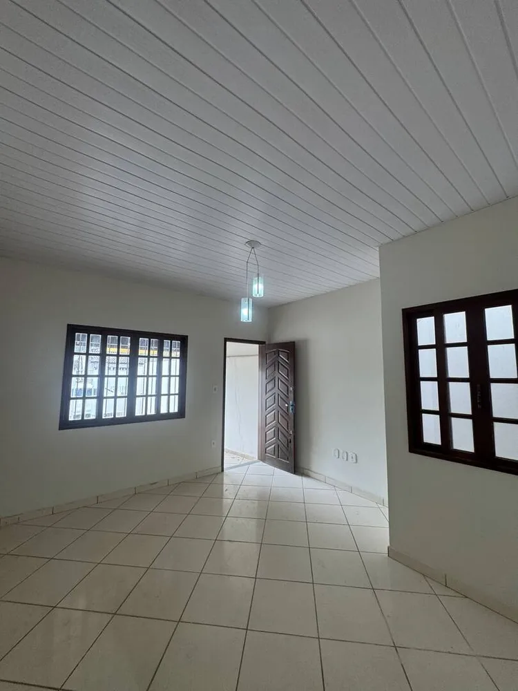 Casa, 3 quartos, 90 m² - Foto 2