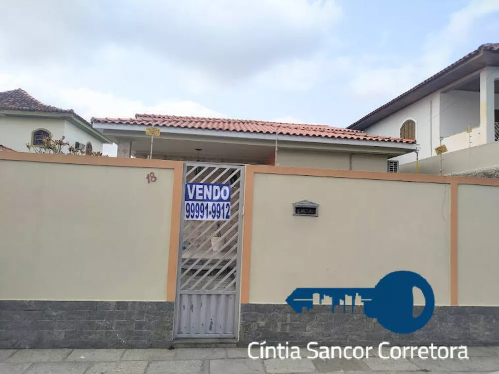 Casa à venda com 3 quartos, 450m² - Foto 4