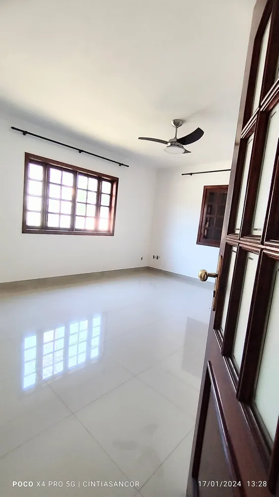 Casa, 4 quartos, 220 m² - Foto 10