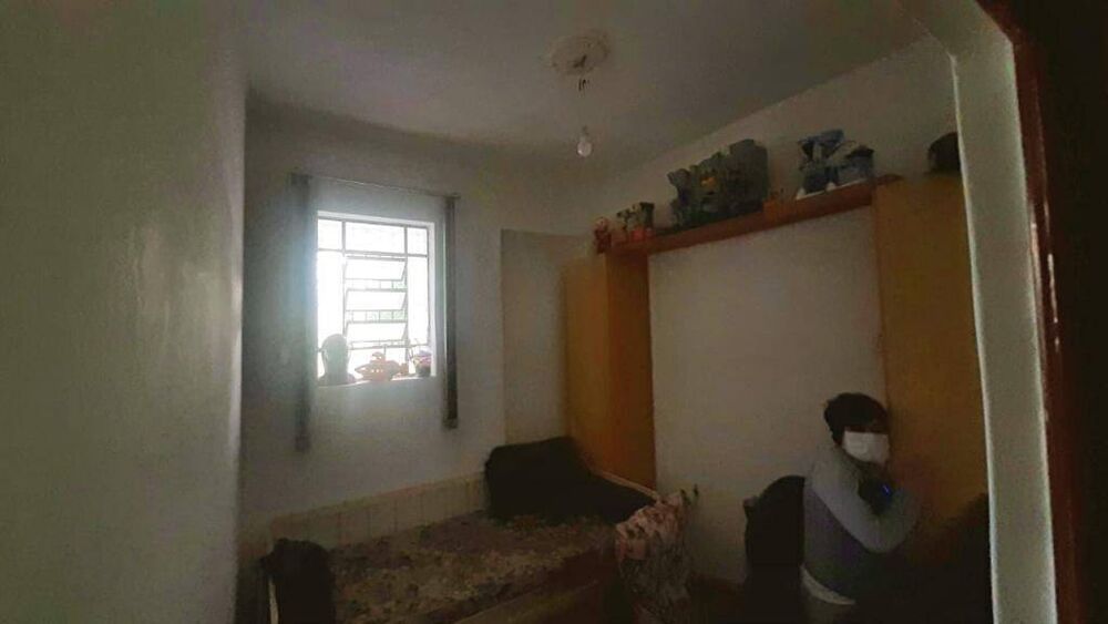 Casa à venda com 3 quartos, 250m² - Foto 4